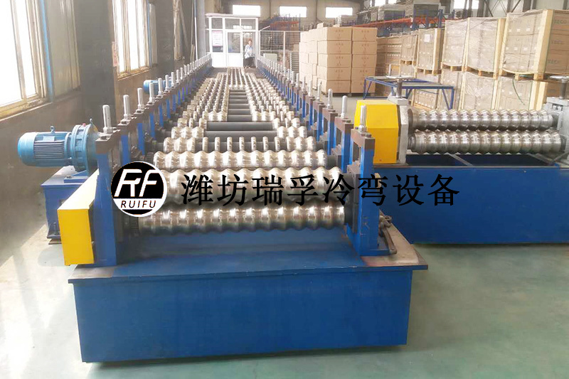 糧倉波紋板設備 (1).jpg